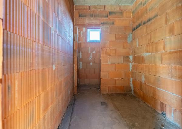 PREDAJ POLYFUNKČNEJ NOVOSTAVBY: JEDINEČNÉ SPOJENIE PODNIKANIA S MOŽNOSŤOU BÝVANIA