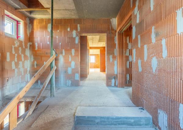 PREDAJ POLYFUNKČNEJ NOVOSTAVBY: JEDINEČNÉ SPOJENIE PODNIKANIA S MOŽNOSŤOU BÝVANIA