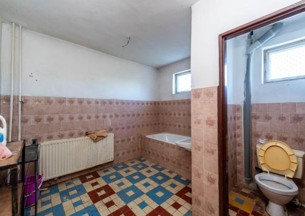 Exkluzívne na predaj rodinný dom v meste Humenné časť Dubník.