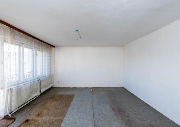 Exkluzívne na predaj rodinný dom v meste Humenné časť Dubník.