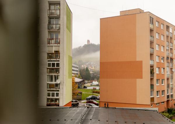 REZERVOVANÉ - Exkluzívne na predaj 4i byt po čiastočnej rekonštrukcií v Banskej Štiavnici