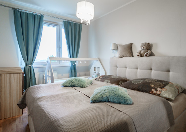 Na predaj vkusne zrekonštruovaný 3-izbový byt s lodžiou na Magurskej ulici v Sásovej, Banská Bystrica