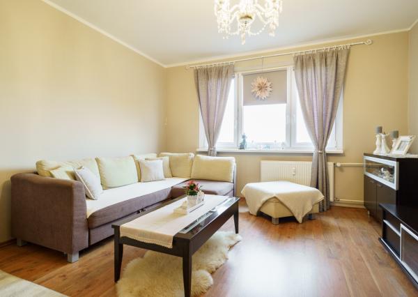 Na predaj vkusne zrekonštruovaný 3-izbový byt s lodžiou na Magurskej ulici v Sásovej, Banská Bystrica