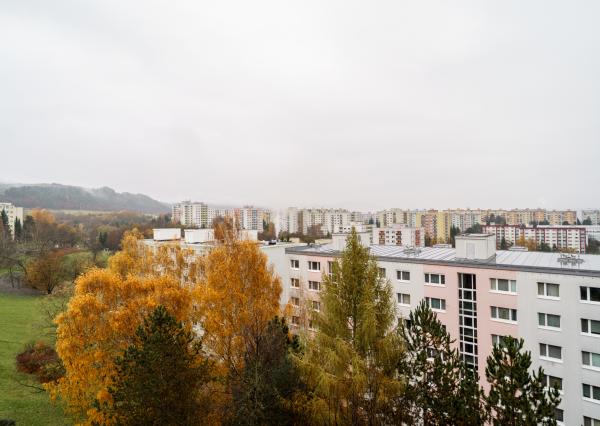 Na predaj vkusne zrekonštruovaný 3-izbový byt s lodžiou na Magurskej ulici v Sásovej, Banská Bystrica