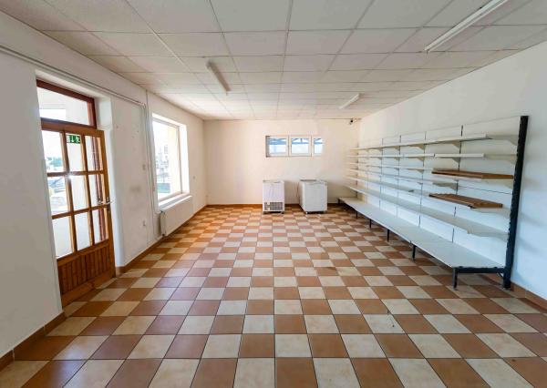 Exkluzívne Vám ponúkame na prenájom  polyfunkčný objekt v Lackovciach