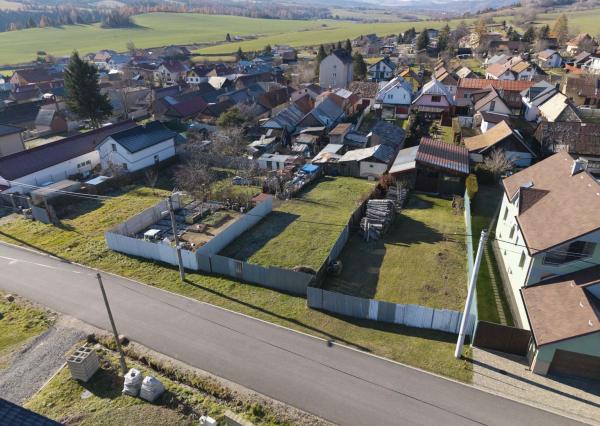 Starší rodinný dom na predaj – tichá lokalita Kravany, blízko Popradu !