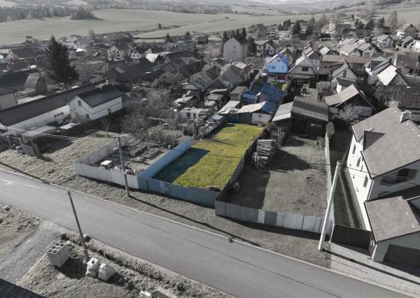 Starší rodinný dom na predaj – tichá lokalita Kravany, blízko Popradu !