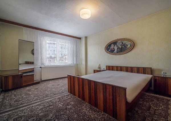 Starší rodinný dom na predaj – tichá lokalita Kravany, blízko Popradu !