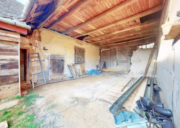 Cinobaňa - starší RD s pozemkom 4539m2