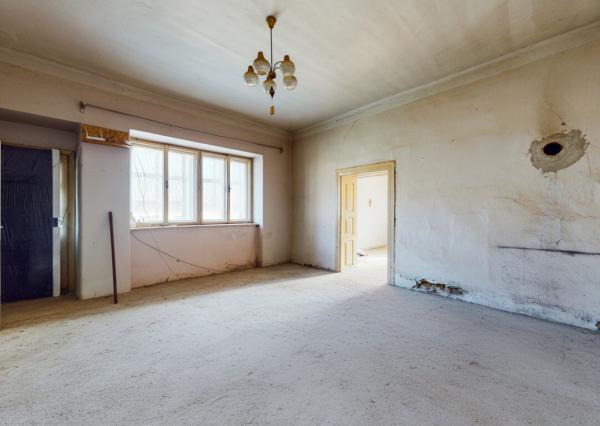 Cinobaňa - starší RD s pozemkom 4539m2