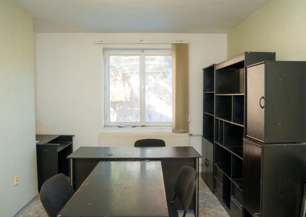 Ponúkame na predaj nebytové priestory o rozlohe 80m2 v centre mesta Veľké Kapušany