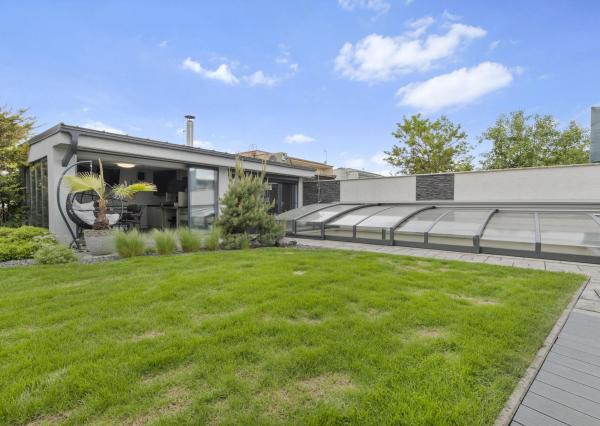 Na predaj moderný rodinný dom, ponúkajúci komfortné a nadštandardné  bývanie