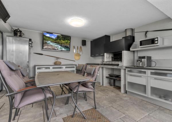 Na predaj moderný rodinný dom, ponúkajúci komfortné a nadštandardné  bývanie