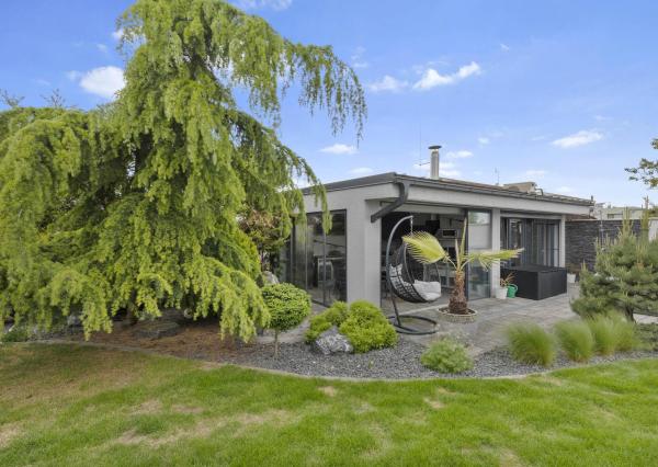 Na predaj moderný rodinný dom, ponúkajúci komfortné a nadštandardné  bývanie