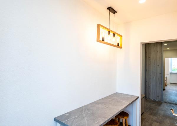 Exkluzívne Vám ponúkame na prenájom  nezariadený 2 izbový byt v Humennom