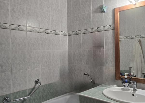 Exkluzívna ponuka! Ponúkam na predaj 2 izbový byt s balkónom v Poprade, časť sídlisko Západ na ul. 29. Augusta