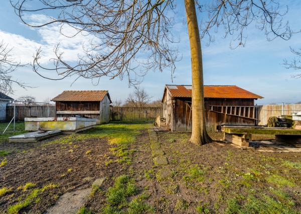 NA PREDAJ: Vidiecky rodinný dom s veľkorysým 50-árovým pozemkom – obec Čierna (okr. Trebišov)