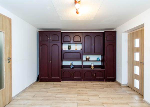 Exkluzívne na predaj rodinný dom s veľkým pozemkom – Sečovce, ul. Mostová