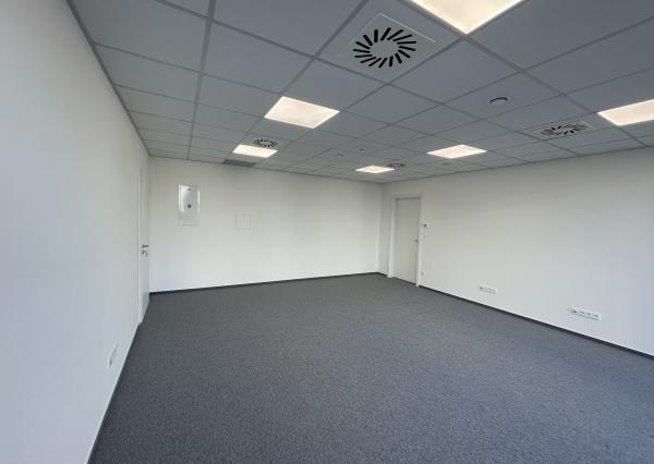 Nebytový priestor v business centre DUETT II o výmere 98,74m2 na 1.poschodí.