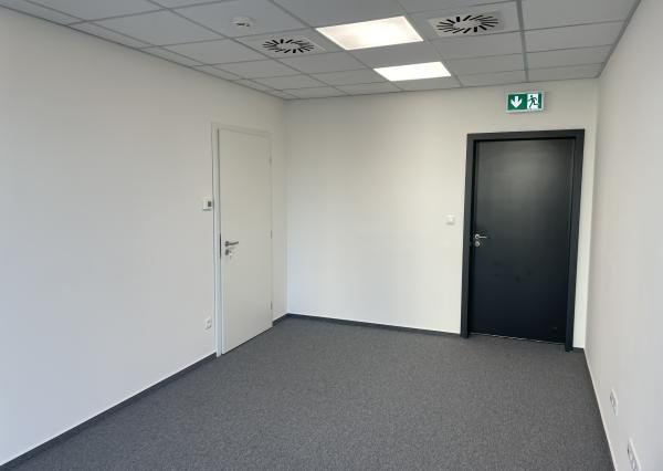Nebytový priestor v business centre DUETT II o výmere 98,74m2 na 1.poschodí.