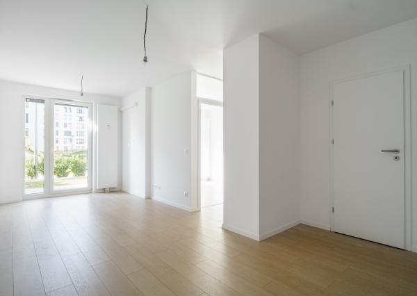 NA PREDAJ NOVOSTAVBA 2-izbový byt 62,38m2 s predzáhradkou, pivnicou a park. státím v projekte Prúdy, ul. Včelárska Trnava