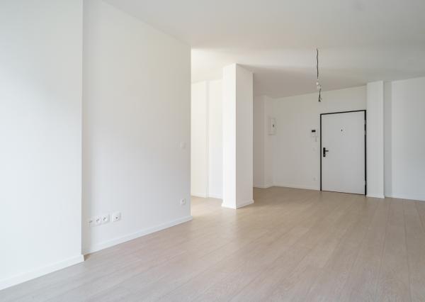 NA PREDAJ NOVOSTAVBA 2-izbový byt 62,38m2 s predzáhradkou, pivnicou a park. státím v projekte Prúdy, ul. Včelárska Trnava