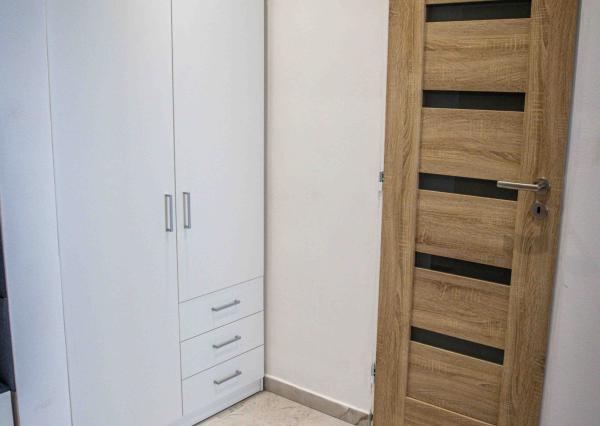 Exkluzívne Vám ponúkame na prenájom  zariadený 1,5 izbový byt v Humennom