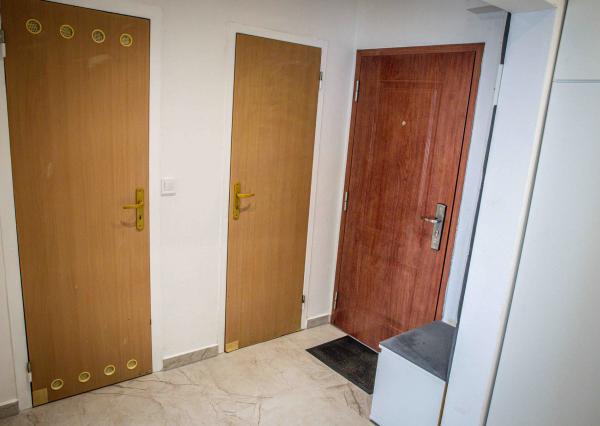 Exkluzívne Vám ponúkame na prenájom  zariadený 1,5 izbový byt v Humennom