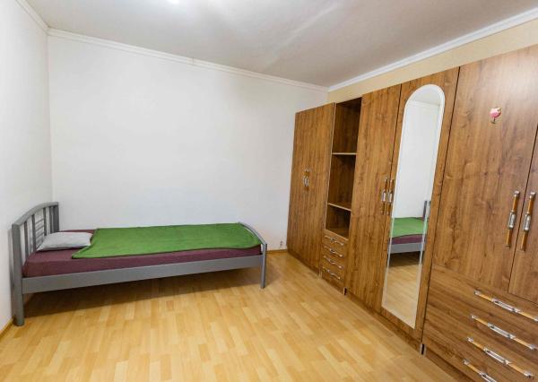 Exkluzívne Vám ponúkame na predaj 3 izbový byt  v Humennom