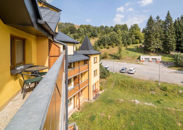 Priestranný 4izb mezonet v Apartmáne Tatran, Donovaly