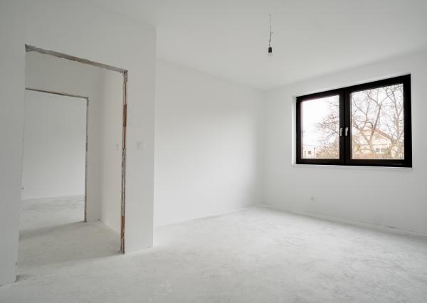 NA PREDAJ KOMPLETNE ZREKONŠTRUOVANÝ 3-podlažný rodinný dom,  Prídavková ulica, Záhorská Bystrica