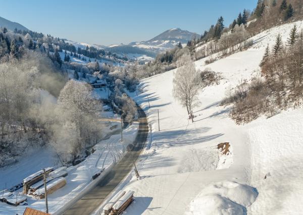 Stavebný pozemok s projektom na 5izbovú chatu a platným stavebným povolením