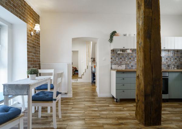 REZERVOVANÉ - Na predaj rodinný dom po kompletnej rekonštrukcii pri Kolpašskom jazere, Banský Studenec - Kolpachy, okres Banská Štiavnica