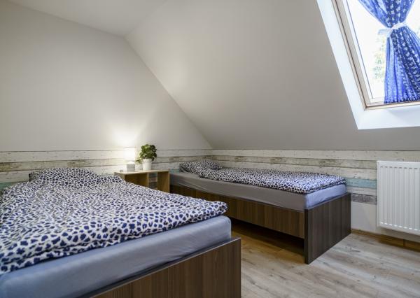 REZERVOVANÉ - Na predaj rodinný dom po kompletnej rekonštrukcii pri Kolpašskom jazere, Banský Studenec - Kolpachy, okres Banská Štiavnica