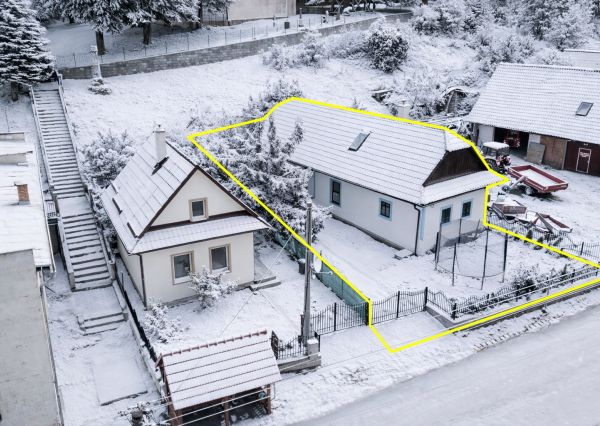 REZERVOVANÉ - Na predaj rodinný dom po kompletnej rekonštrukcii pri Kolpašskom jazere, Banský Studenec - Kolpachy, okres Banská Štiavnica