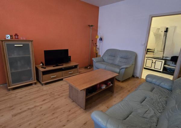 Exkluzívna na predaj veľký slnečný 3.-izbový byt s balkónom v Poprade na sídlisku Nový juh, ul. Jesenná