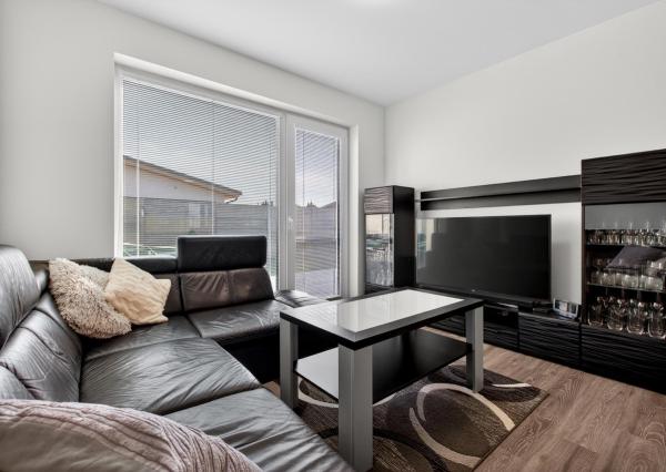 Predaj 4-izbový rodinný dom, novostavba, pozemok 302 m2, Láb, Malacky