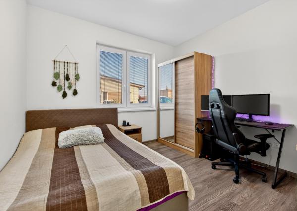 Predaj 4-izbový rodinný dom, novostavba, pozemok 302 m2, Láb, Malacky