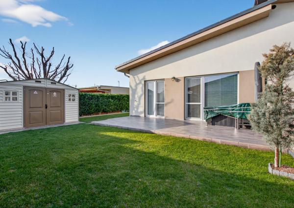 Predaj 4-izbový rodinný dom, novostavba, pozemok 302 m2, Láb, Malacky