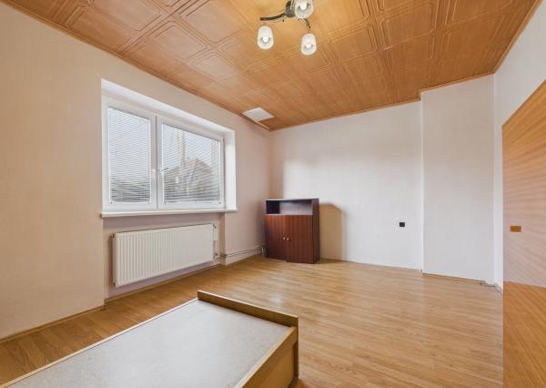 Predaj rodinný dom v Trebaticiach – bývanie s potenciálom len pár minút od Piešťan