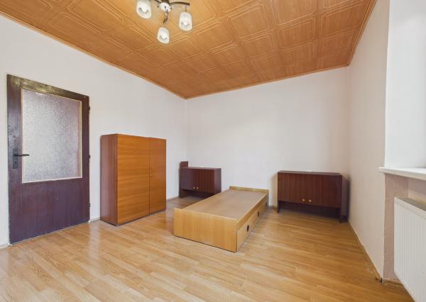 Predaj rodinný dom v Trebaticiach – bývanie s potenciálom len pár minút od Piešťan