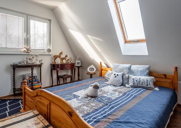 Ponúkame Vám na predaj krásnu murovanú dvojpodlažnú chatu v Košickej Novej Vsi.