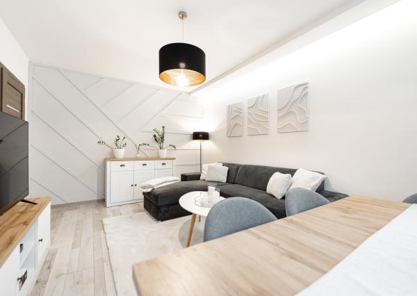 Prenájom - zrekonštruovaný 3i byt pri Novej Nemocnici