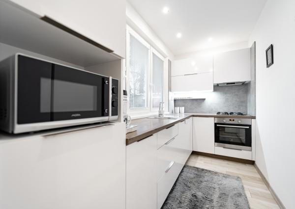 Prenájom - zrekonštruovaný 3i byt pri Novej Nemocnici