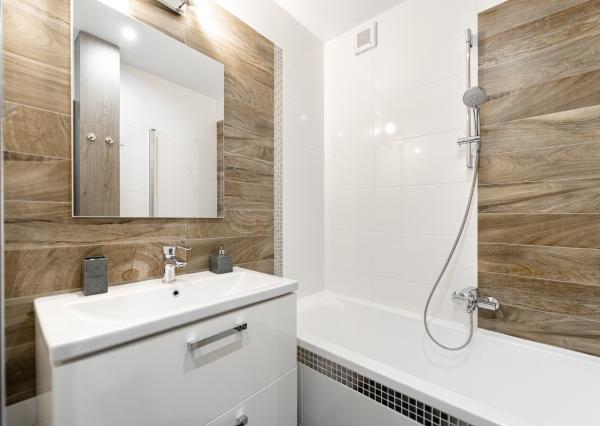 Prenájom - zrekonštruovaný 3i byt pri Novej Nemocnici