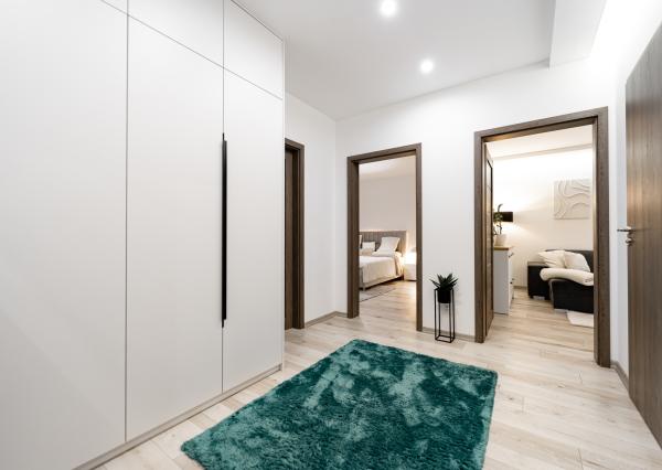 Prenájom - zrekonštruovaný 3i byt pri Novej Nemocnici