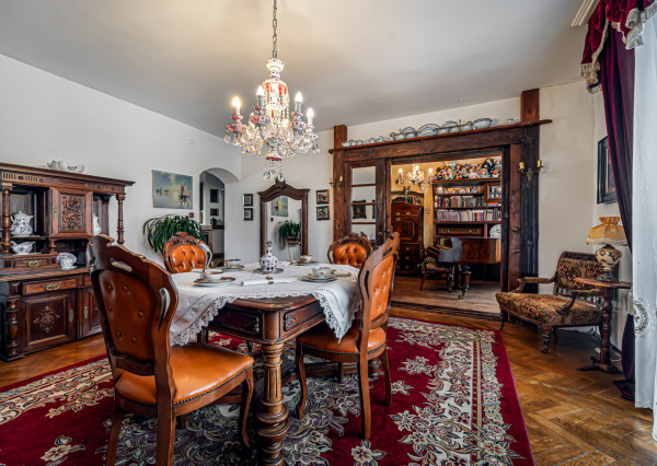 Výnimočný priestranný 4-izbový byt v srdci Vysokých Tatier  - Tatranskej Lomnici