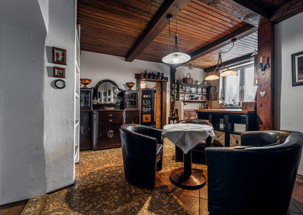 Výnimočný priestranný 4-izbový byt v srdci Vysokých Tatier  - Tatranskej Lomnici