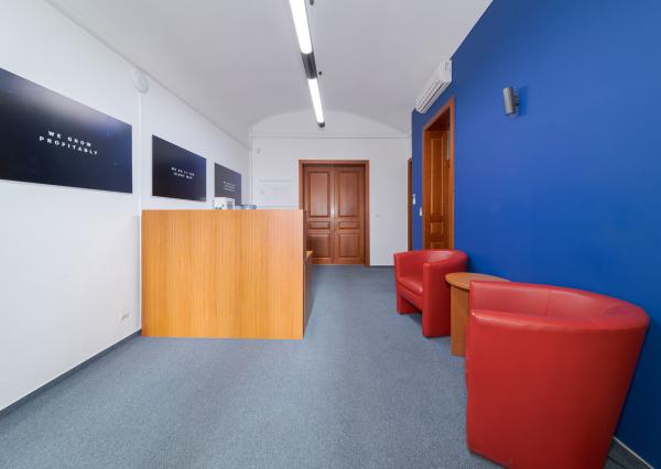 Reprezentatívne kancelárske priestory, prenájom, 303 m2, klimatizácia, parking v uzavretom dvore, Kováčska, Košice