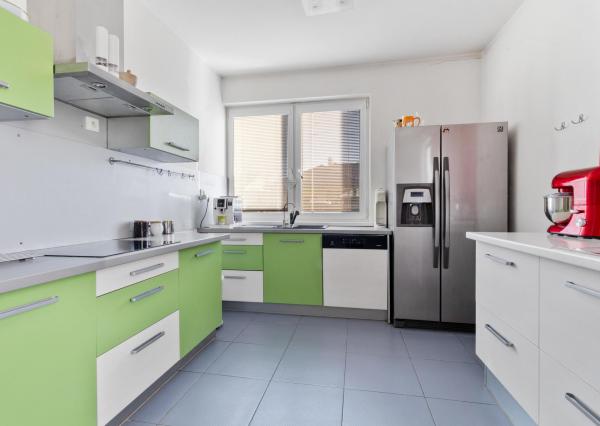 Na predaj moderný rodinný dom, ponúkajúci komfortné bývanie